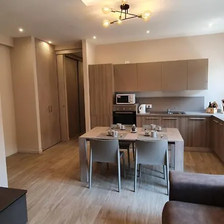 La Casa Di Anna Lägenhet Gargnano