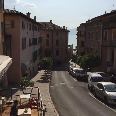 La Casa Di Anna Apartamento Gargnano